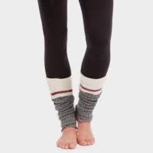 Roots cabin leg warmers NEW